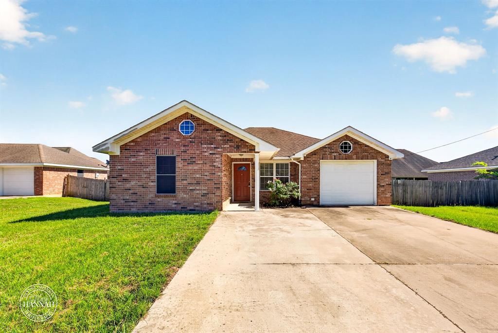 451 Kennie Road, Shreveport, LA 71106 Main Photo