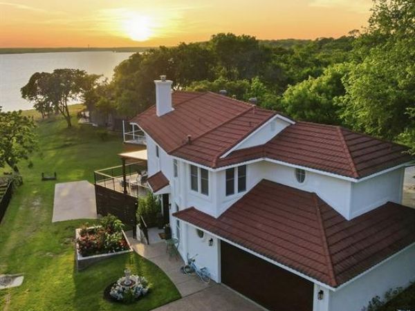 6823 Red Bud Drive, Flower Mound, TX 75022