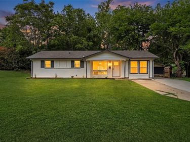 6401 Loydhill Lane, Fort Worth, TX 76135