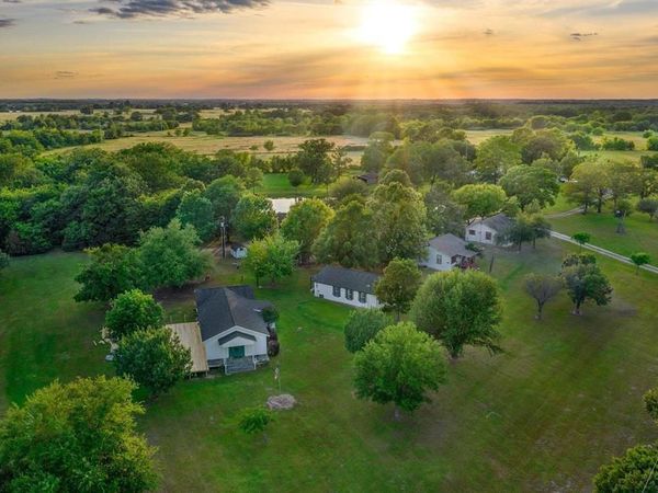 4564 SH 110, Grand Saline, TX 75140