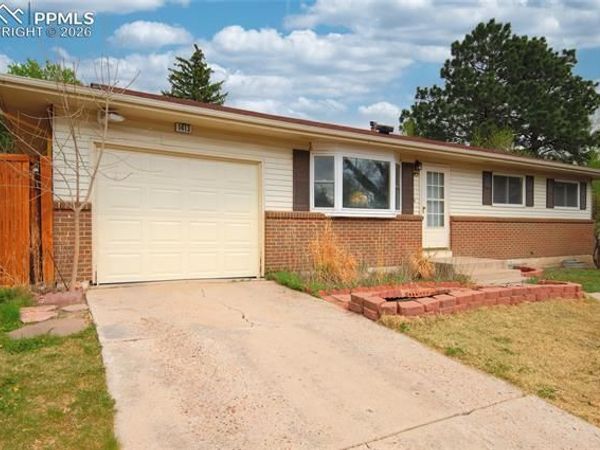 1413 Mears Drive, Colorado Springs, CO 80915