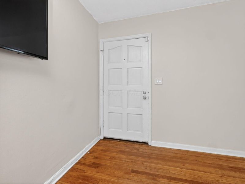 3085 Gerbert Road , Columbus, OH 43224 Photo 6