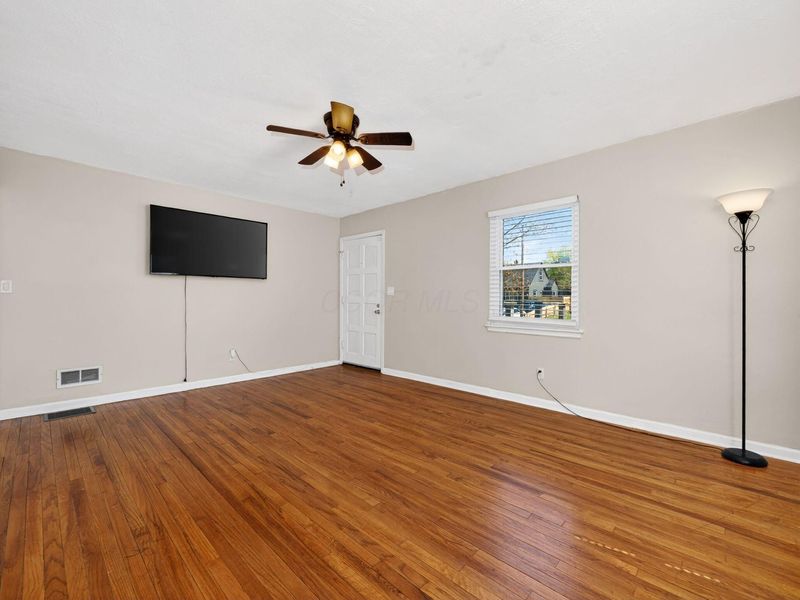 3085 Gerbert Road, Columbus, OH 43224 Photo 7