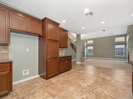 376 Rundgren Way, Folsom, CA 95630 Photo