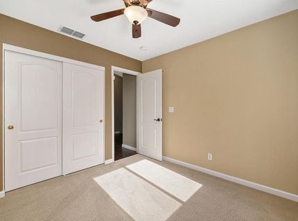 376 Rundgren Way, Folsom, CA 95630 Photo