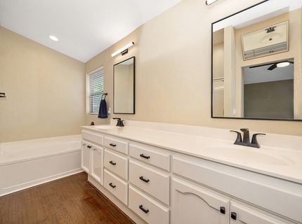 376 Rundgren Way, Folsom, CA 95630 Photo