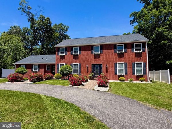 2460 BUTTONWOOD DRIVE, VINELAND, NJ 08361