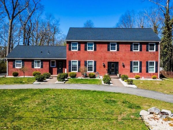 2460 BUTTONWOOD DRIVE , VINELAND, NJ 08361