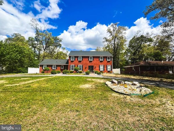 2460 BUTTONWOOD DRIVE, VINELAND, NJ 08361