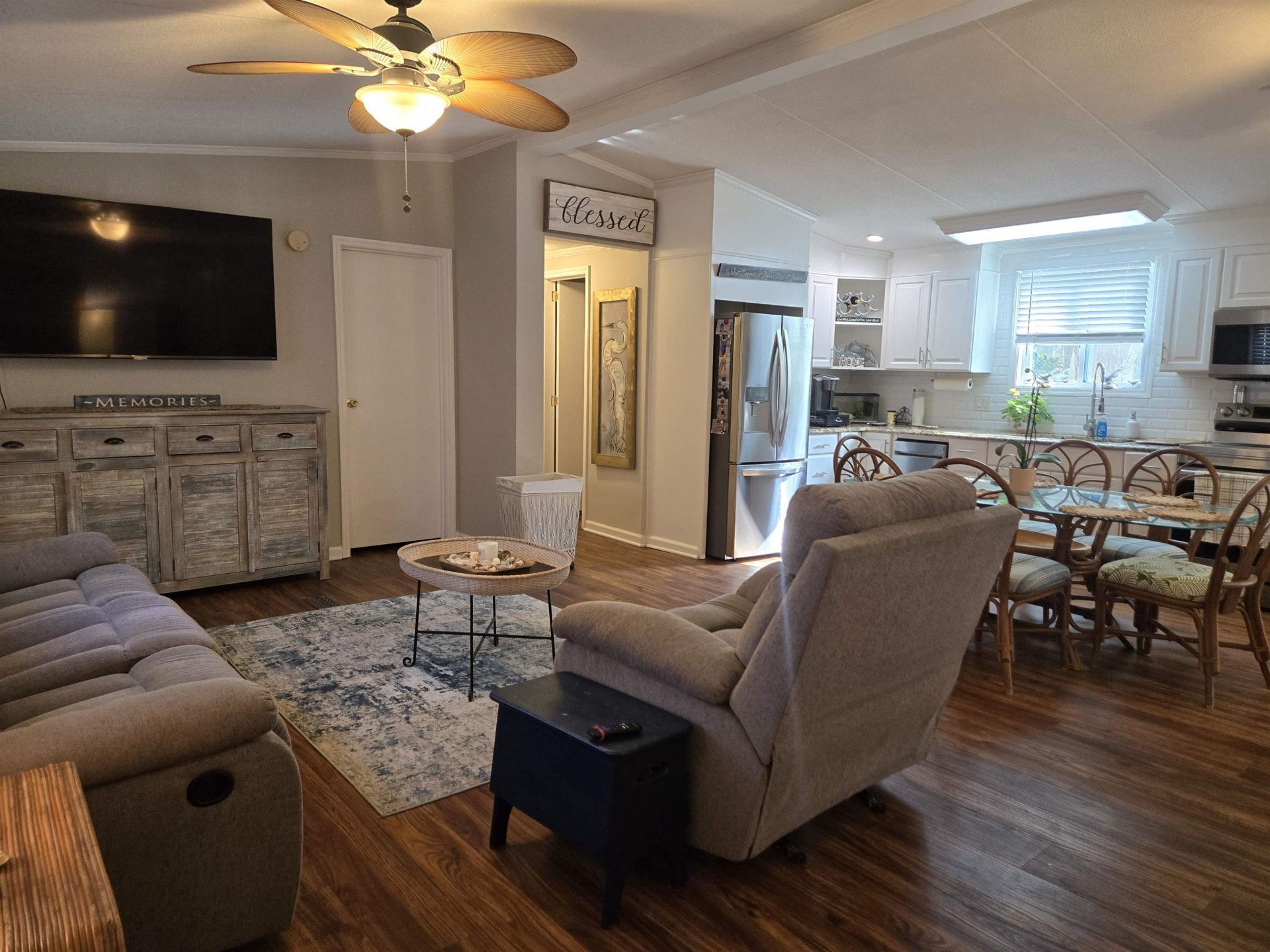 443 E Banks Dr. Photo 12
