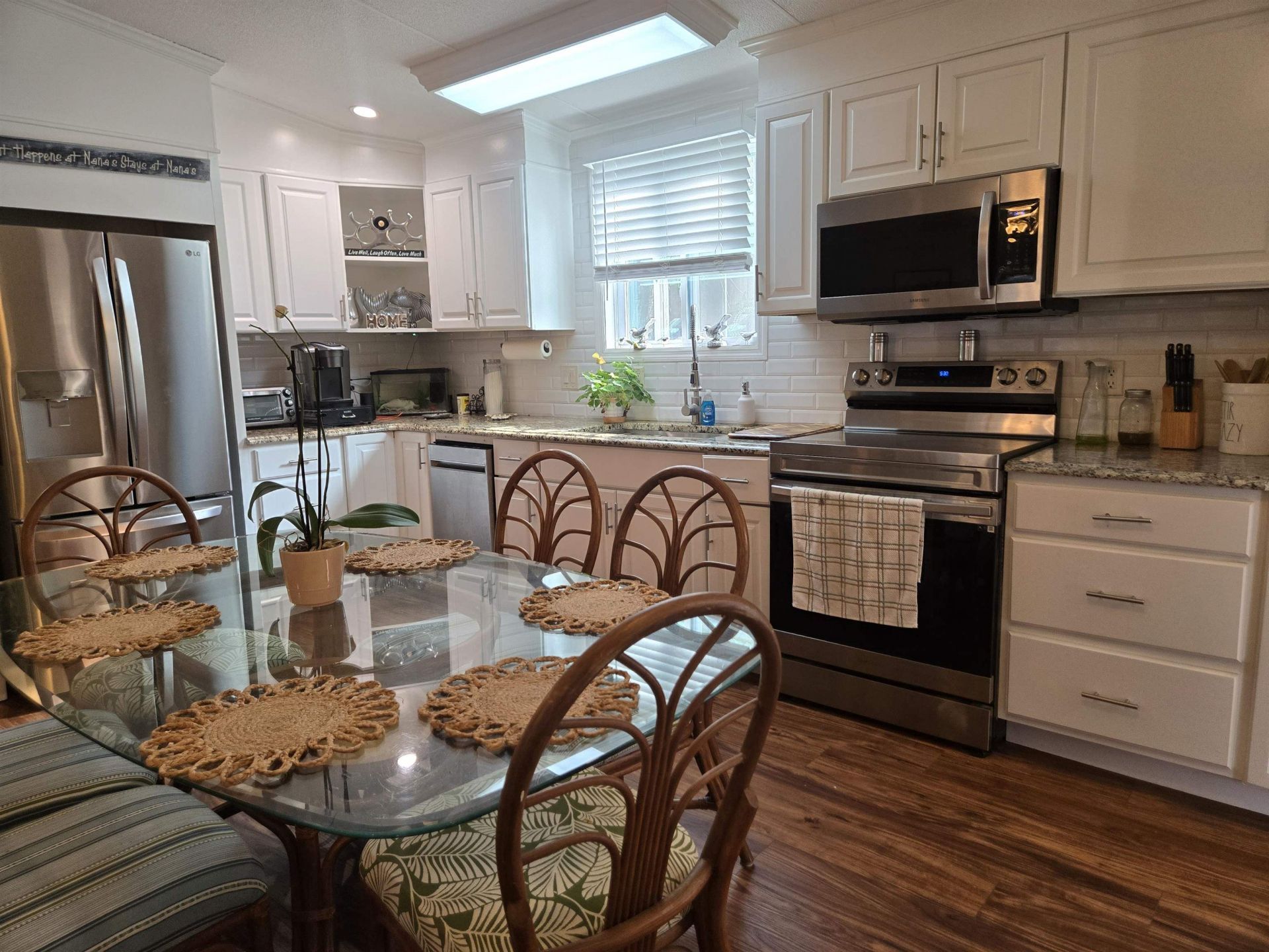 443 E Banks Dr. Photo 18