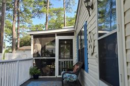 443 E Banks Dr. photo 4