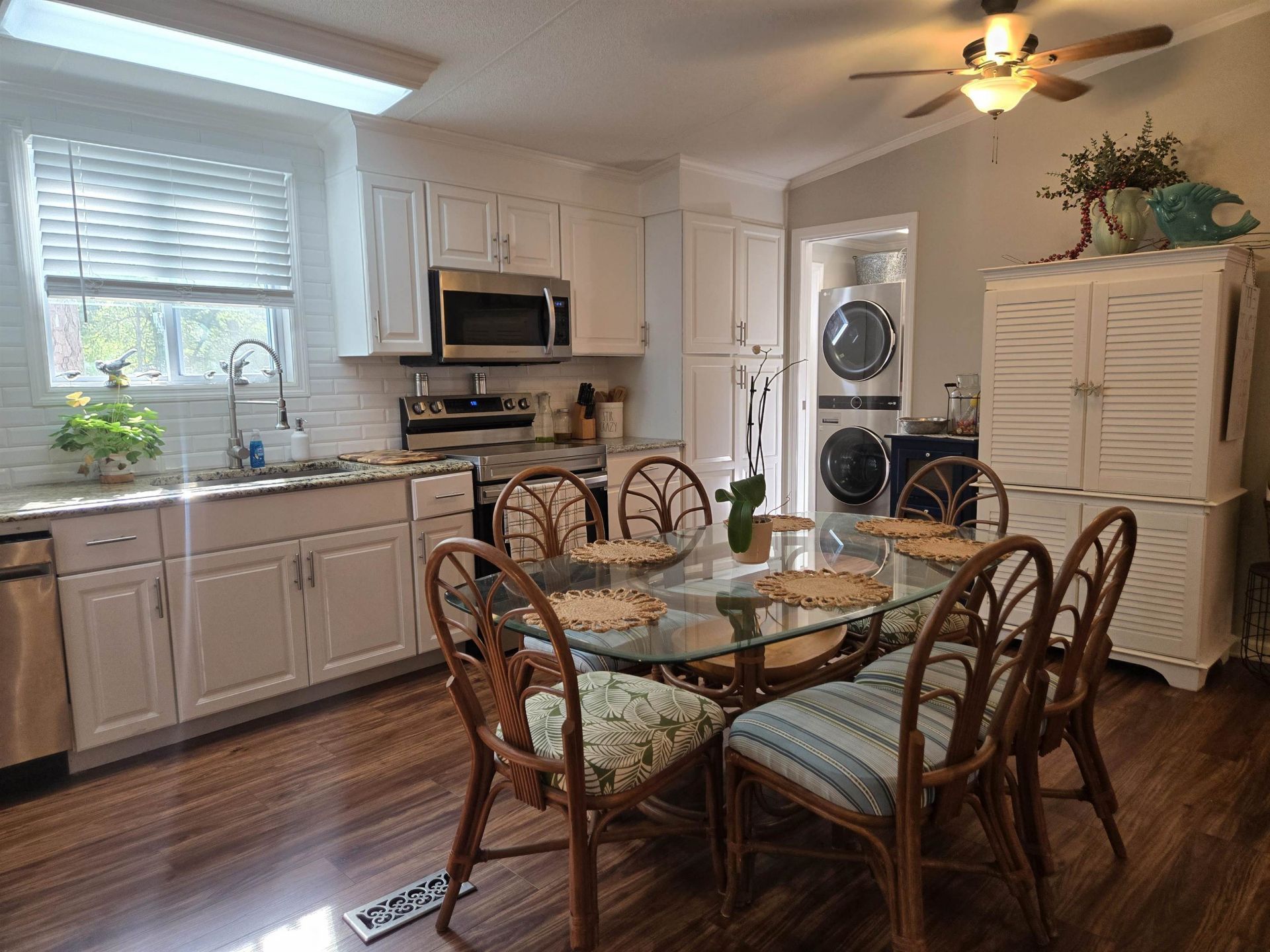 443 E Banks Dr. Photo 20