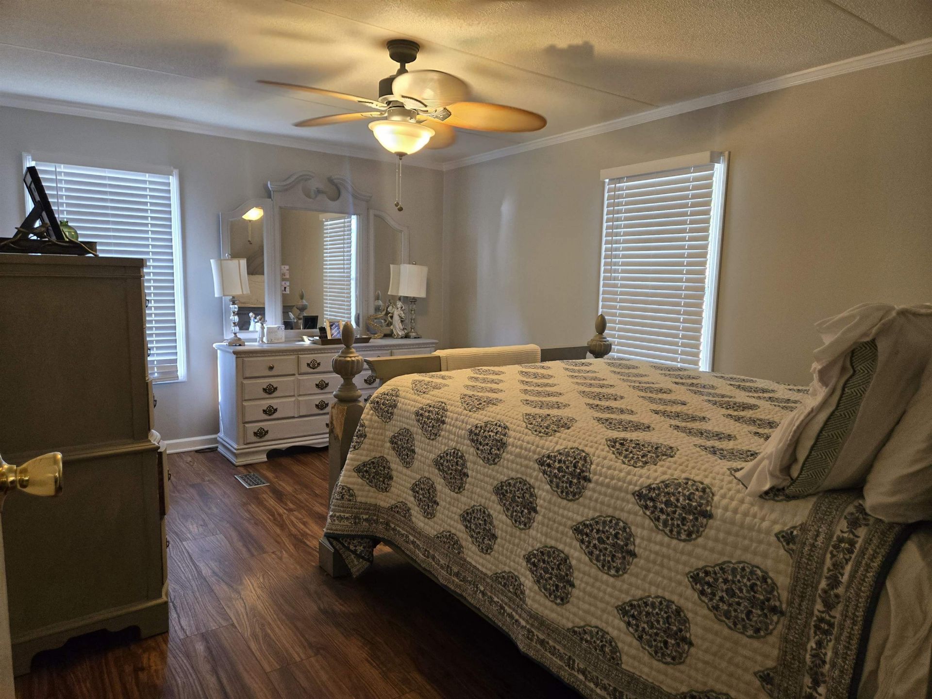 443 E Banks Dr. Photo 25