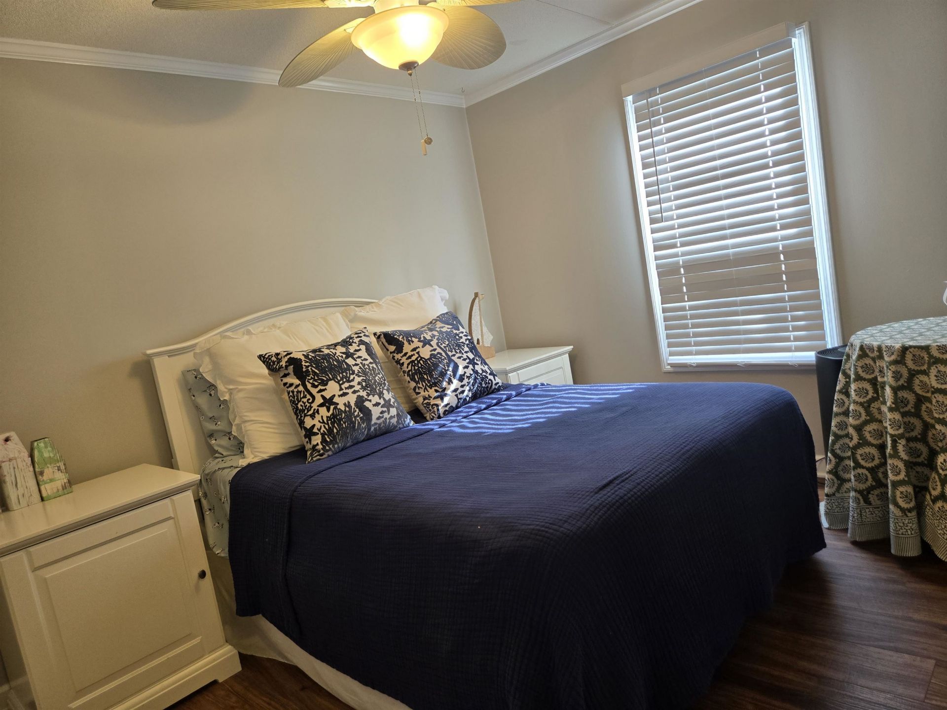 443 E Banks Dr. Photo 29