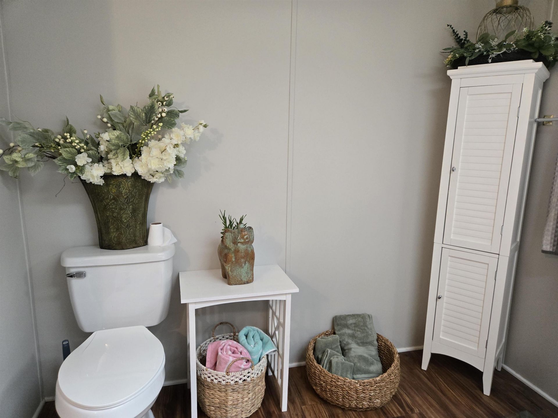 443 E Banks Dr. Photo 35