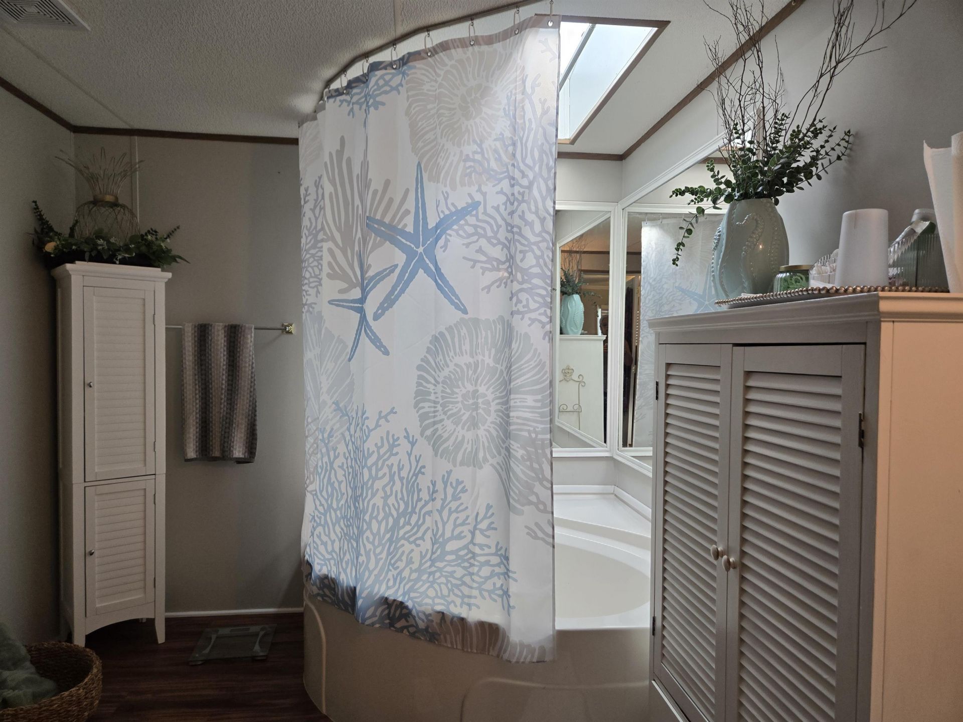 443 E Banks Dr. Photo 40