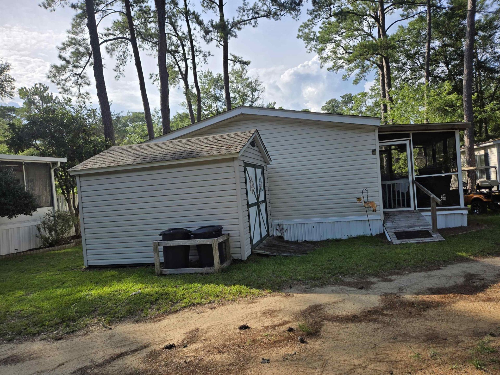 443 E Banks Dr. Photo 5
