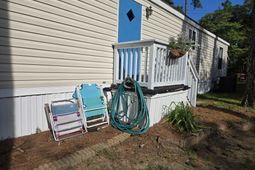 443 E Banks Dr. photo 4