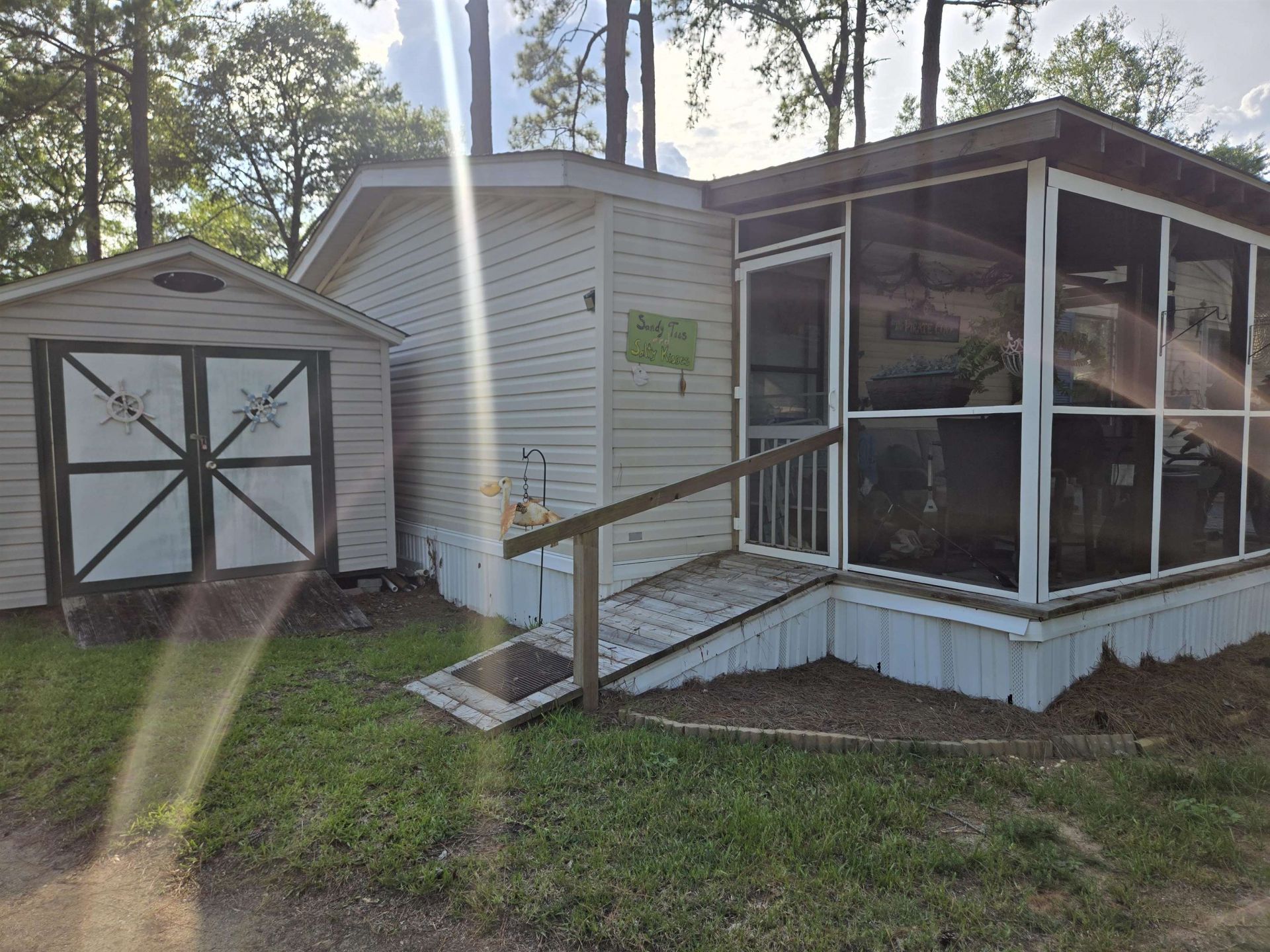 443 E Banks Dr. Photo 8