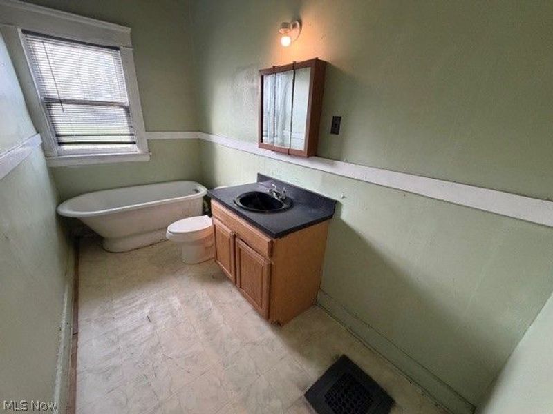 3133 E 93rd Street, Cleveland, OH 44104 Photo 17