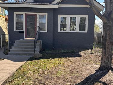 3735 21st Avenue S, Minneapolis, MN 55407