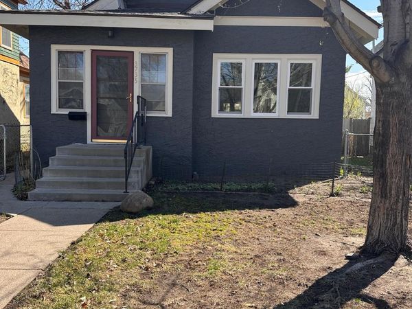 3735 21st Avenue S, Minneapolis, MN 55407