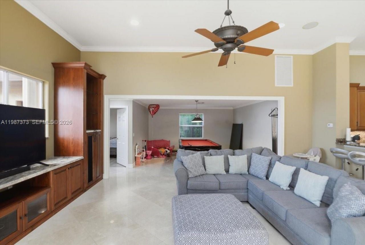 18631 SW 39th St, Miramar, FL 33029 Photo