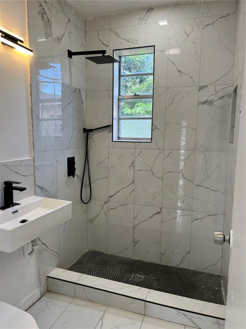 14155 NE 14th Ave , Unit C, North Miami, FL 33161 Photo