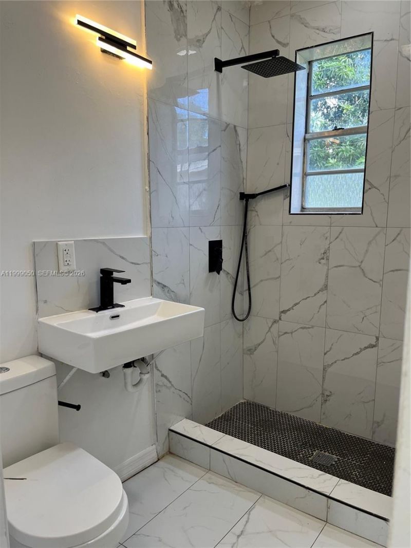 14155 NE 14th Ave , Unit C, North Miami, FL 33161 Photo