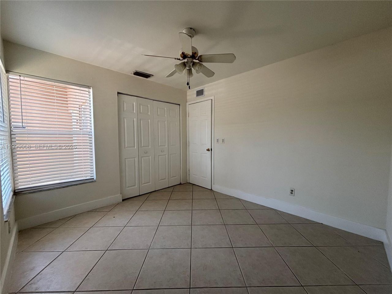 219 SE 8th St, Unit 601, Hallandale Beach, FL 33009 Photo
