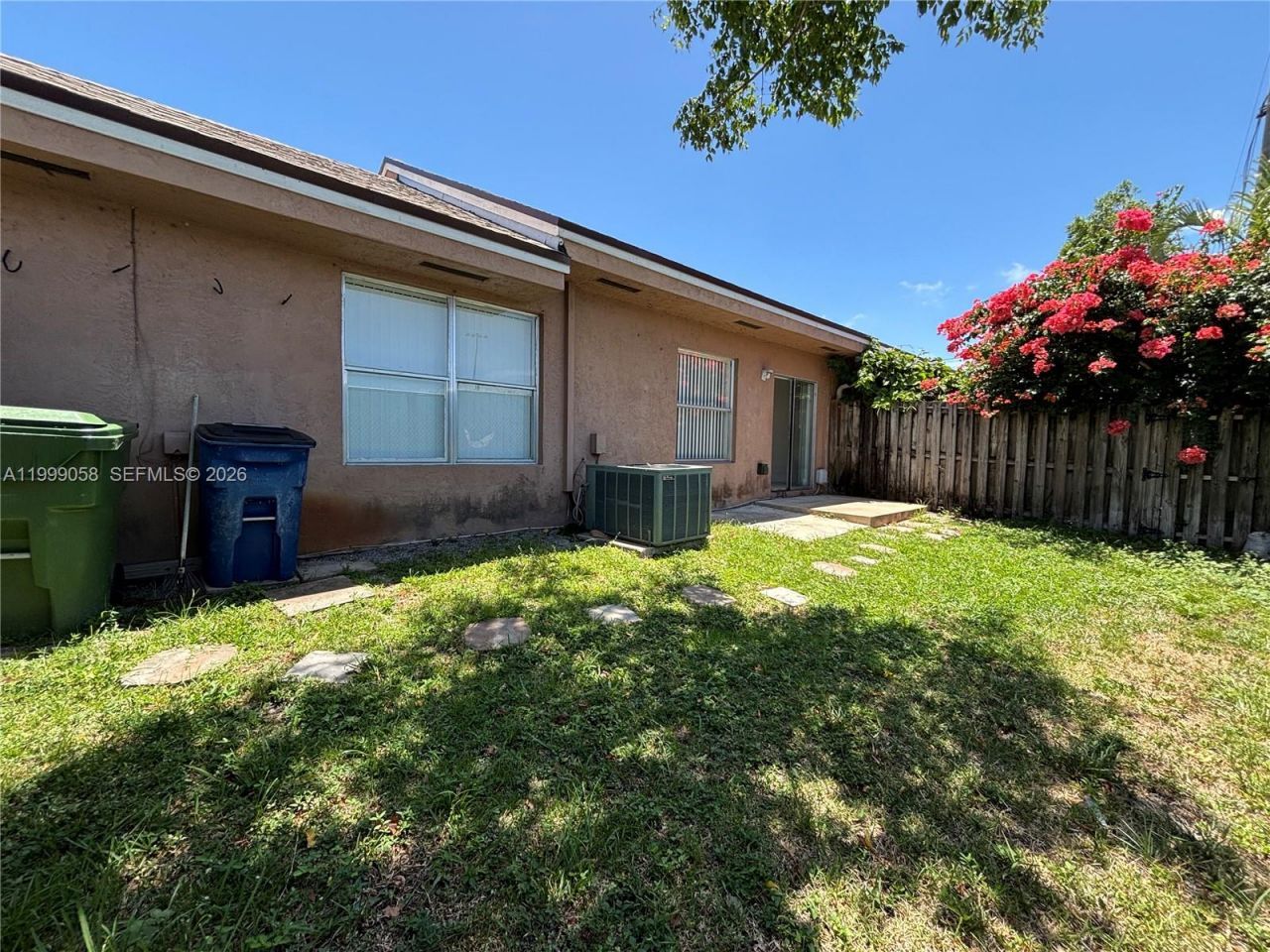 219 SE 8th St, Unit 601, Hallandale Beach, FL 33009 Photo