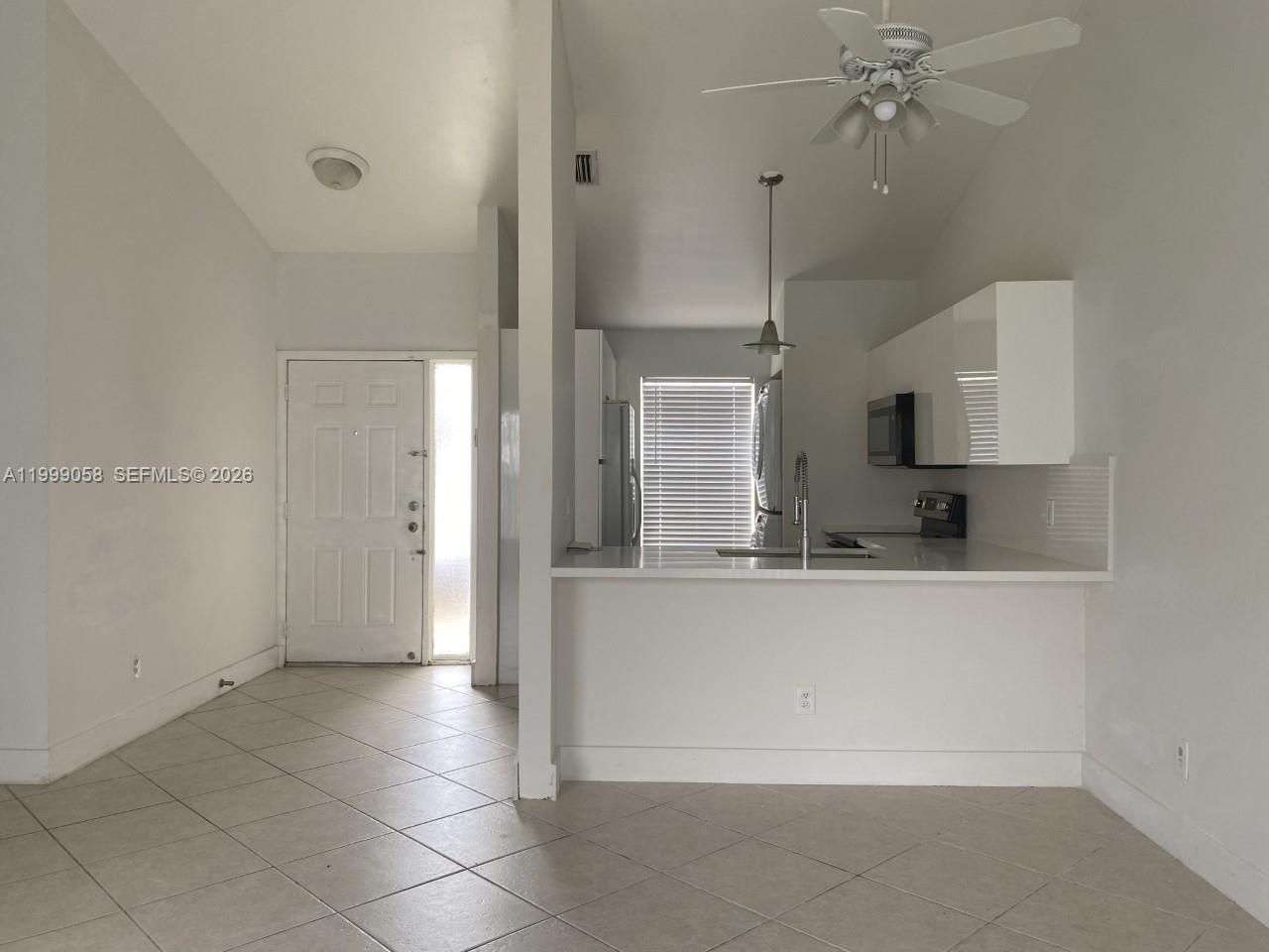 219 SE 8th St, Unit 601, Hallandale Beach, FL 33009 Photo