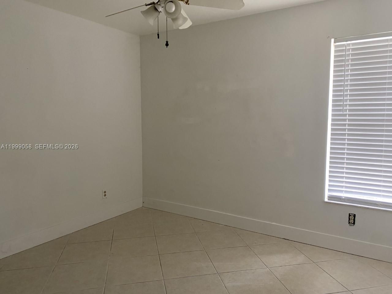 219 SE 8th St, Unit 601, Hallandale Beach, FL 33009 Photo