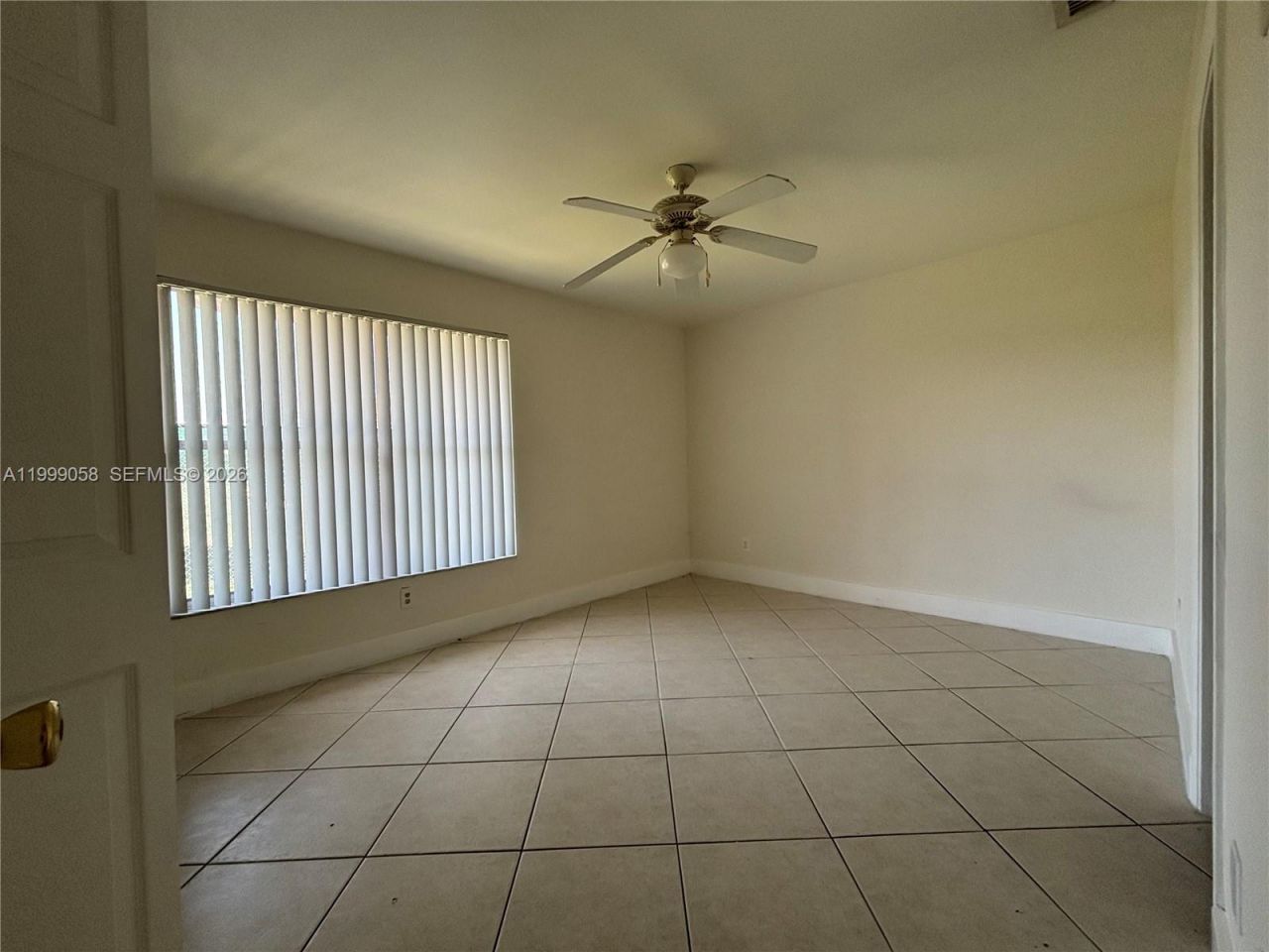 219 SE 8th St, Unit 601, Hallandale Beach, FL 33009 Photo