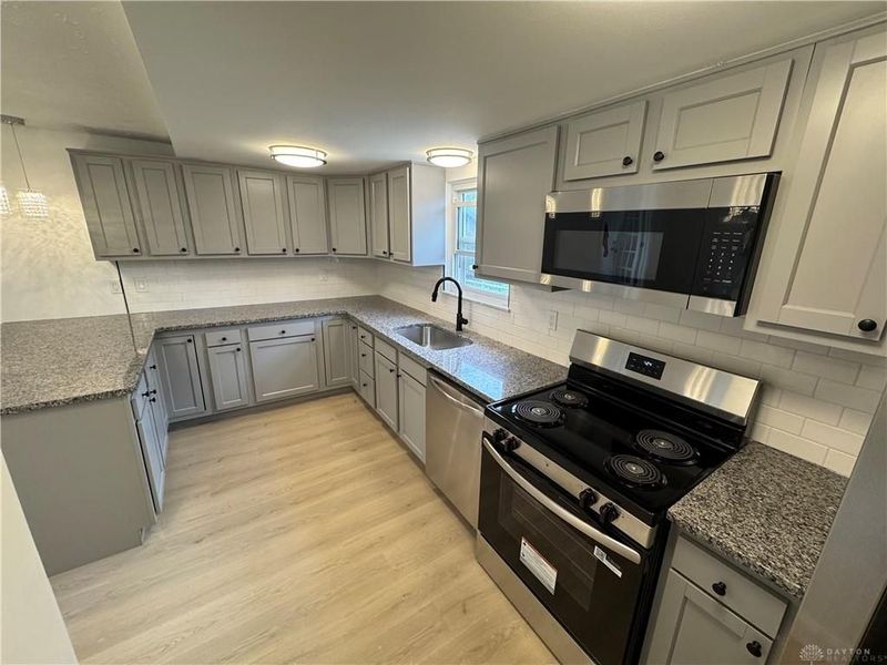 6078 Fourth Avenue, Carlisle, OH 45342 Photo 11