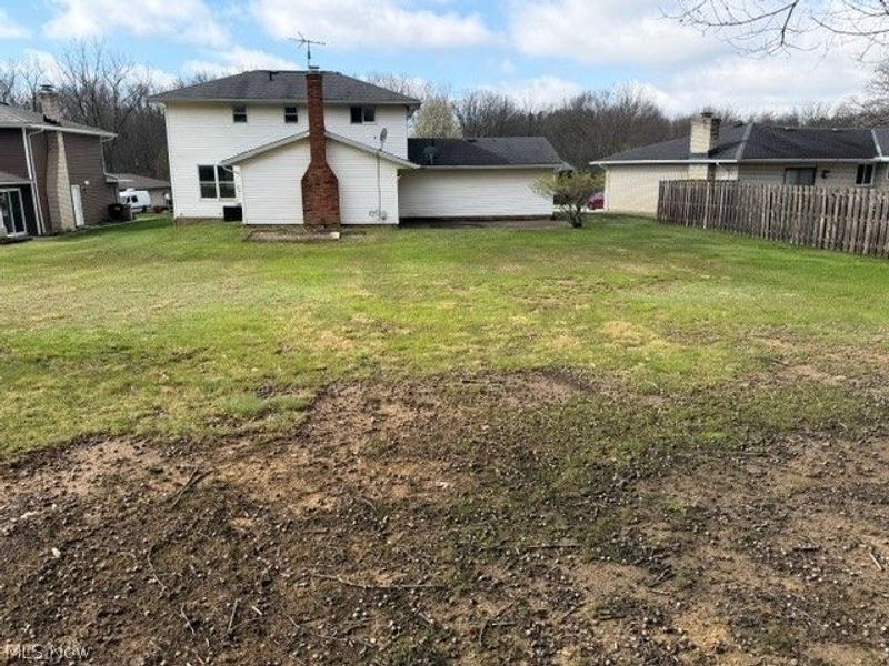 5216 Sassafras Drive, Parma, OH 44129 Photo 2