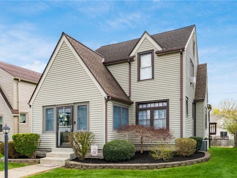 1022 Taylor Avenue, Cambridge, OH 43725 Photo 2