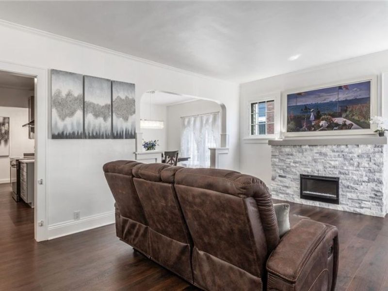 1022 Taylor Avenue, Cambridge, OH 43725 Photo 4