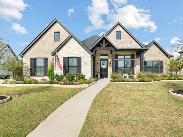 187 Stirling Drive, Argyle, TX 76226