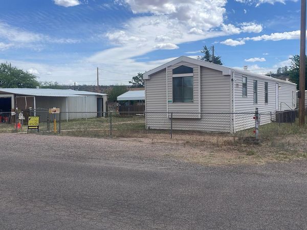 400 E Yuma Street, Huachuca City, AZ 85616