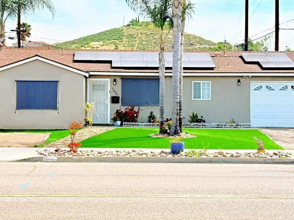 1605 N Mollison Avenue, El Cajon, CA 92021