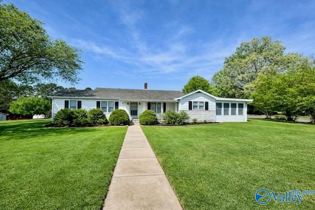 17023 Red Hill Road, Athens, AL 35611 Main Photo