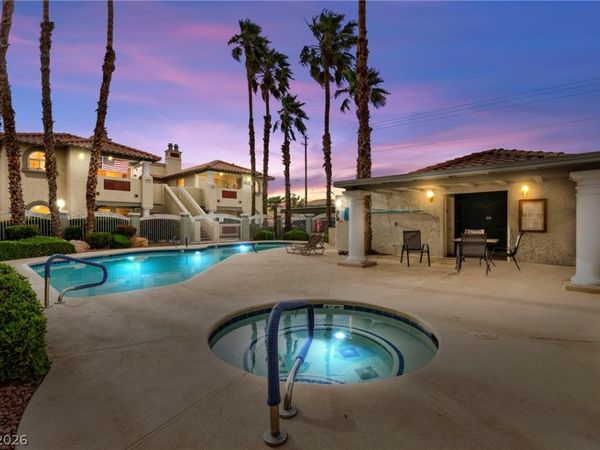 6812 Elm Creek Drive , Unit 201, Las Vegas, NV 89108