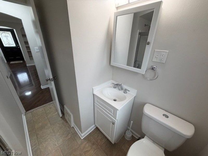 11005 Brunswick Avenue, Garfield Heights, OH 44125 Photo 13