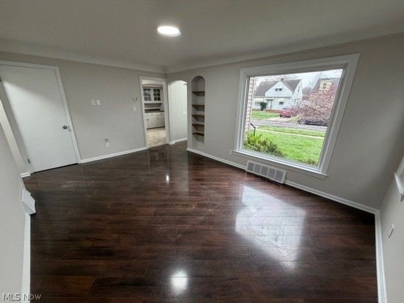 11005 Brunswick Avenue, Garfield Heights, OH 44125 Photo 3