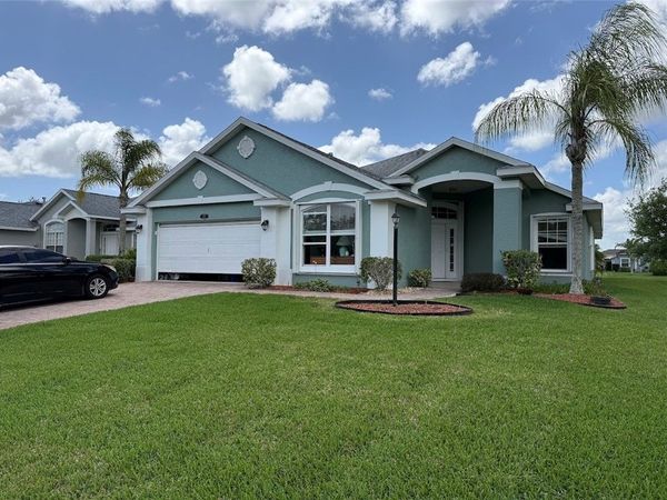 515 S Valencia Circle SW, Vero Beach, FL 32968