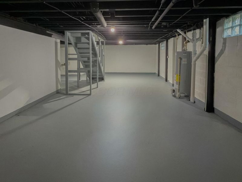 35 S Powell Avenue, Columbus, OH 43204 Photo 14