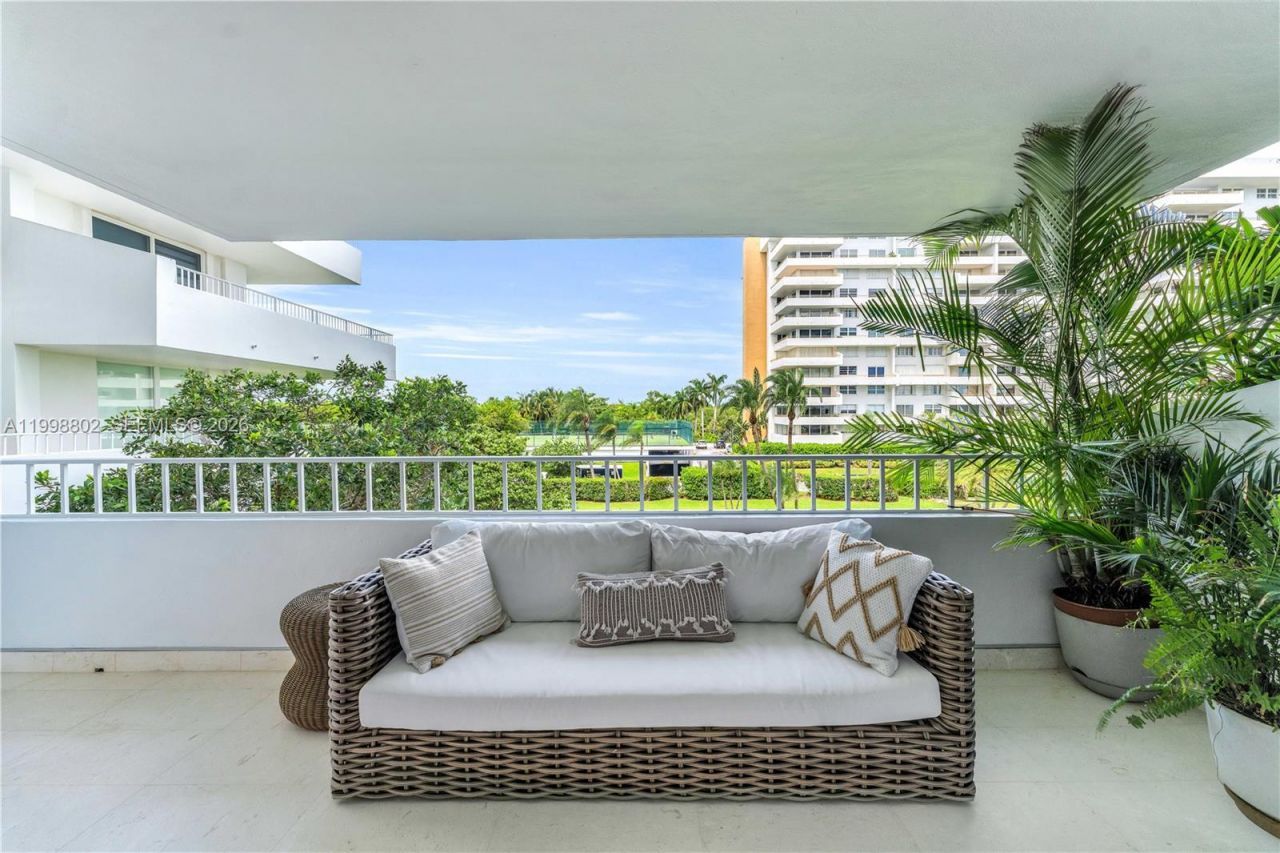 199 Ocean Lane Dr, Unit 306, Key Biscayne, FL 33149 Photo
