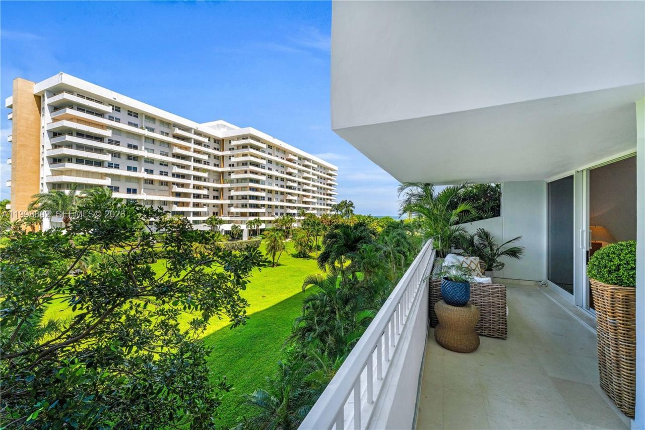 199 Ocean Lane Dr, Unit 306, Key Biscayne, FL 33149 Photo